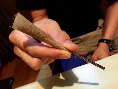 ガン鬱病うつ病喫煙関係ニコチン中毒性の低いタバコ禁煙する方法.jpg