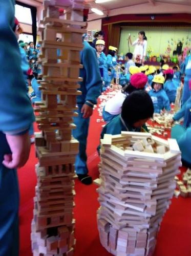 宮城仙台幼稚保育園老人介祉施設出張イベントレクレーション遊び積み木