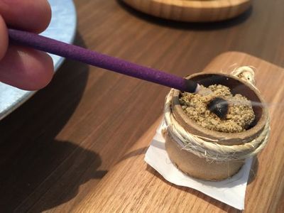 山梨県甲府市ちゃんとしたお灸専門店お灸温灸カフェワンコインワンドリンク.jpg