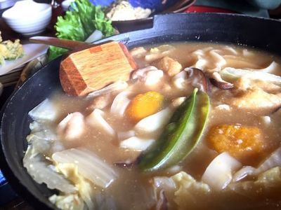 甲州市塩山勝沼インター近くさくらんぼ狩り帰り人気ほうとう屋郷土料理店食事ワイドスクランブル完熟屋.jpg